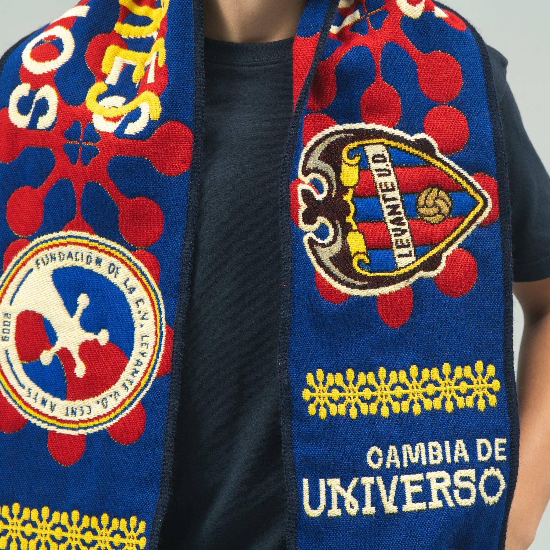 Bufanda TUS VALORES SON LOS MIOS "Cambia de Universo"