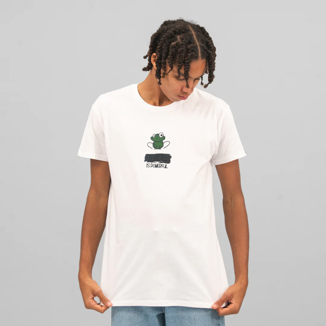 Camiseta Strange is Powerful