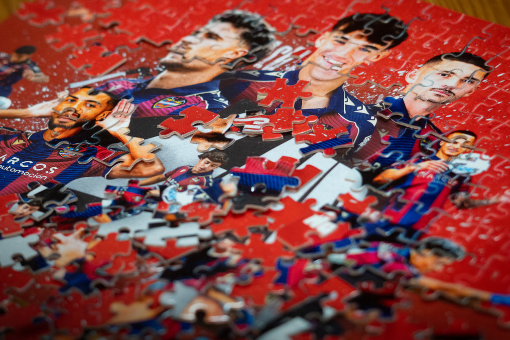 Puzzle 300 piezas Levante UD